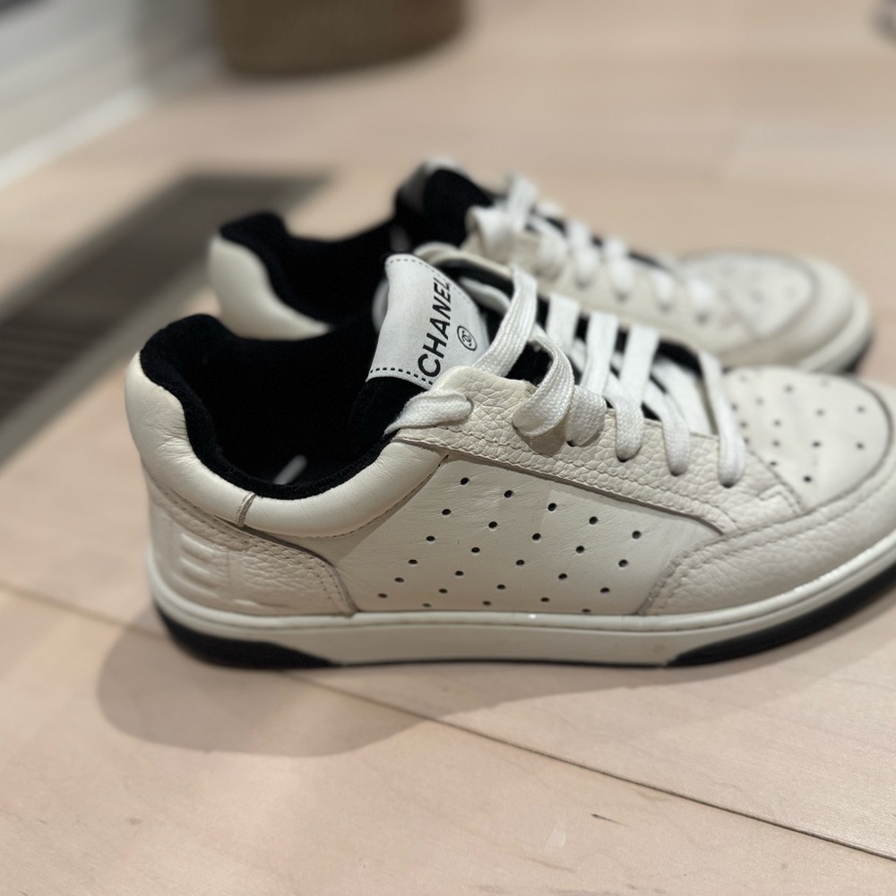 CHANEL White and Black Leather Sneakers - Picture 4 of 5